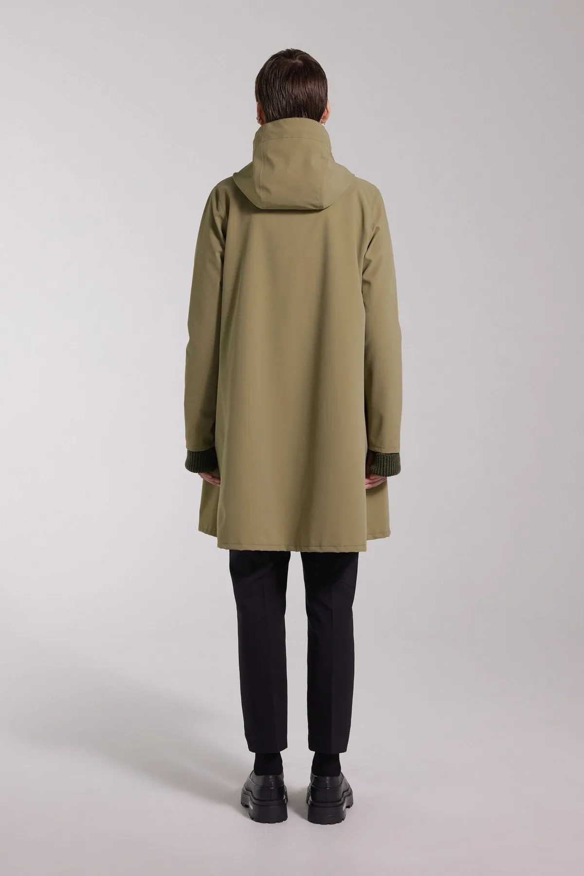 Mosebacke Lightweight Matte Raincoat - Aloe