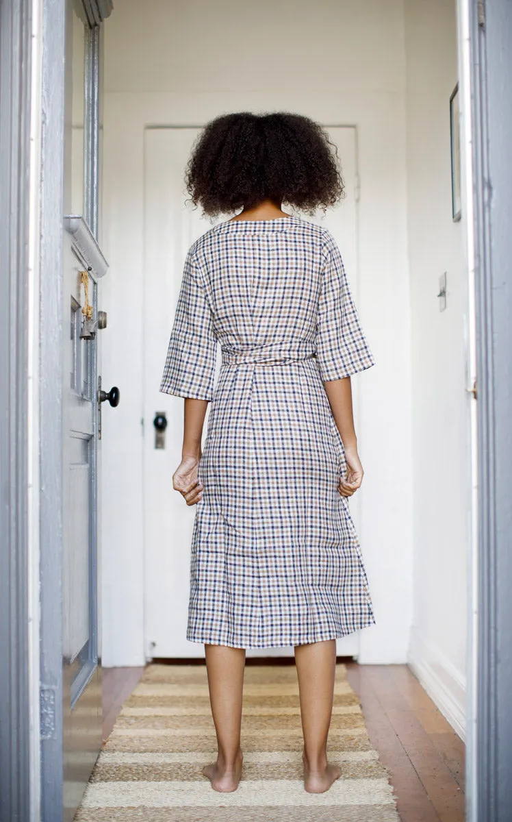 Studio Dress in Linen Check