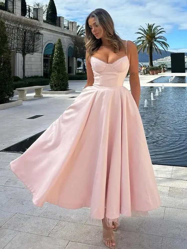 Trend4us Women's Elegant Sweetheart Flare Maxi Dress